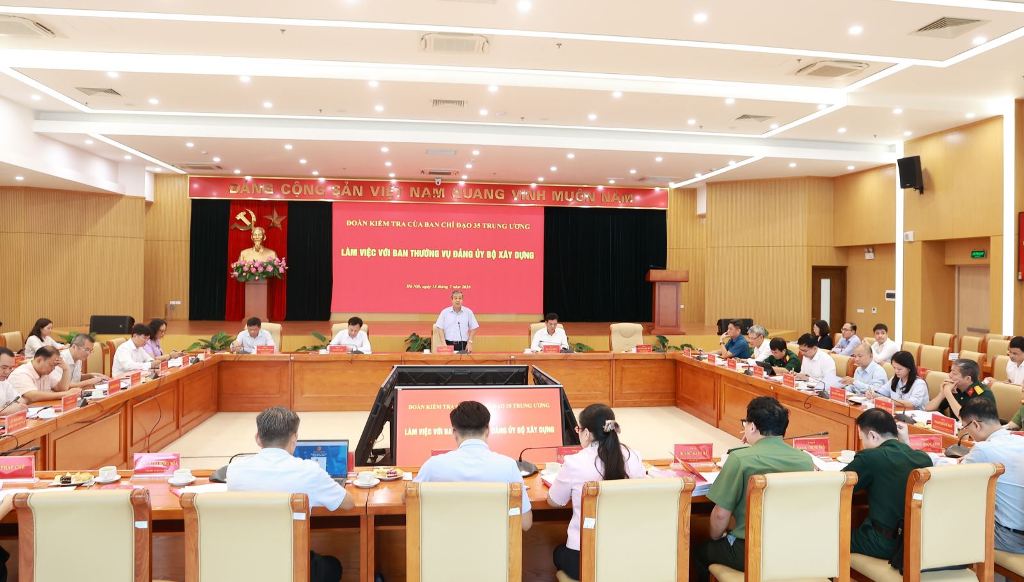 Đoàn kiểm tra của Ban Chỉ đạo 35 Trung ương làm việc với Ban Thường vụ Đảng ủy Bộ Xây dựng